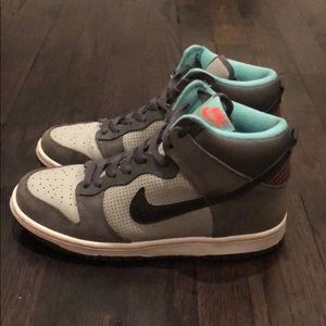 Nike Dunk High Top Sneakers